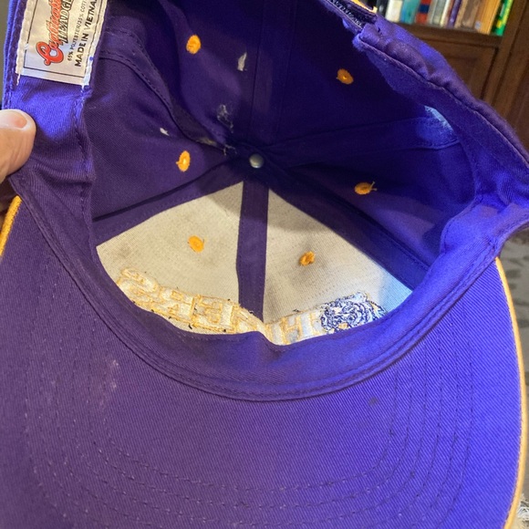 Cap - Picture 4 of 10